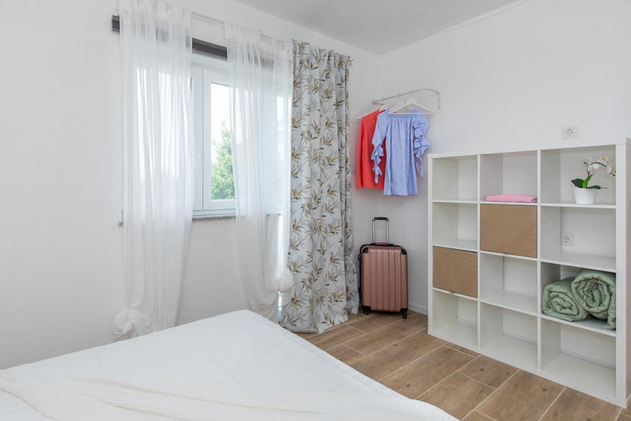 Apartment Dida I Mara マリンスカ エクステリア 写真